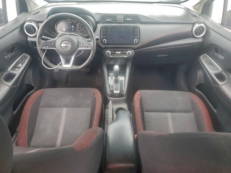 2023 Nissan Versa sr