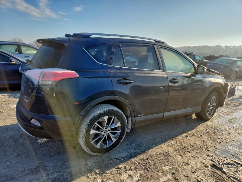 2017 Toyota Rav4 hv le