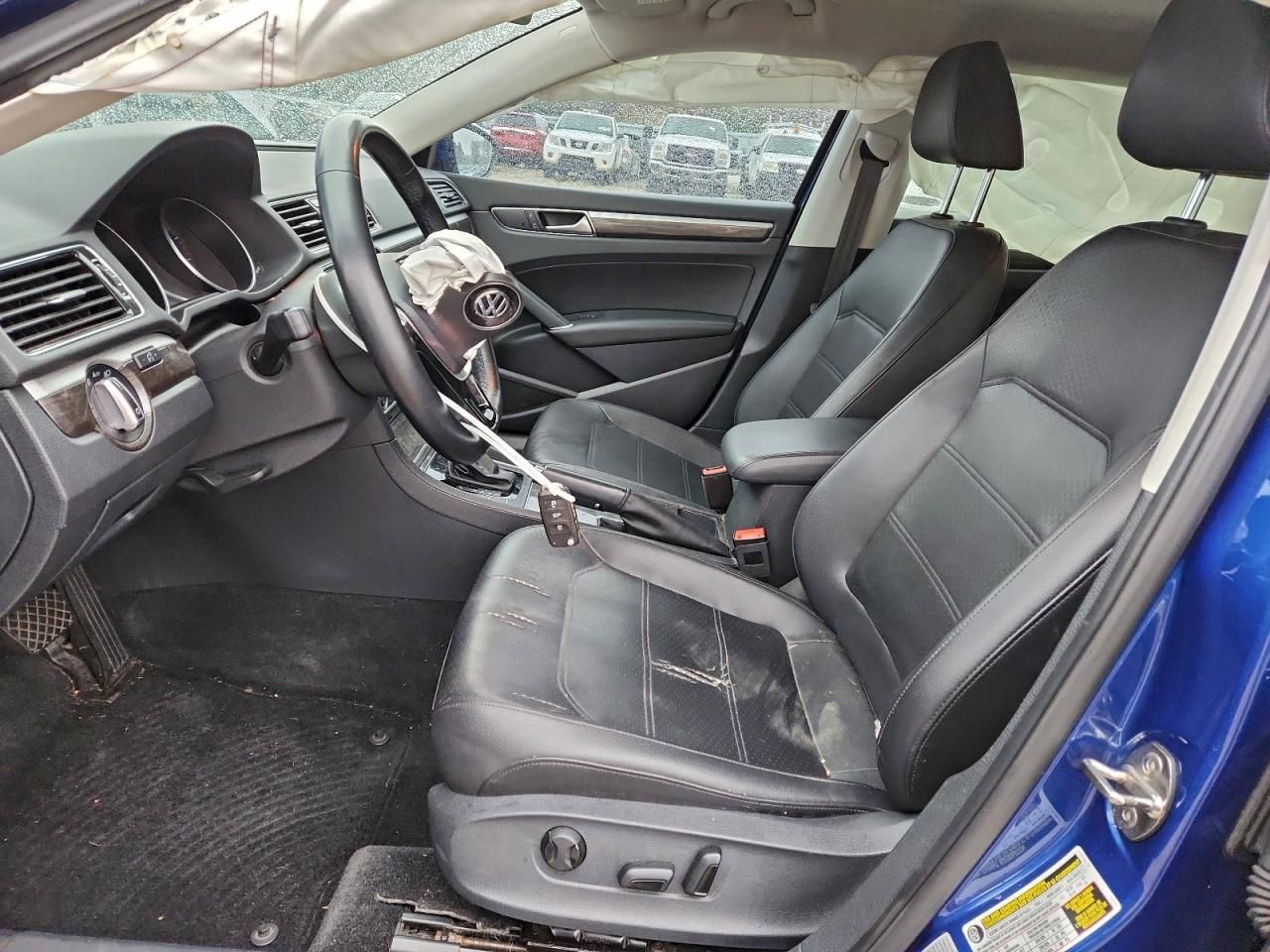 2016 Volkswagen Passat se