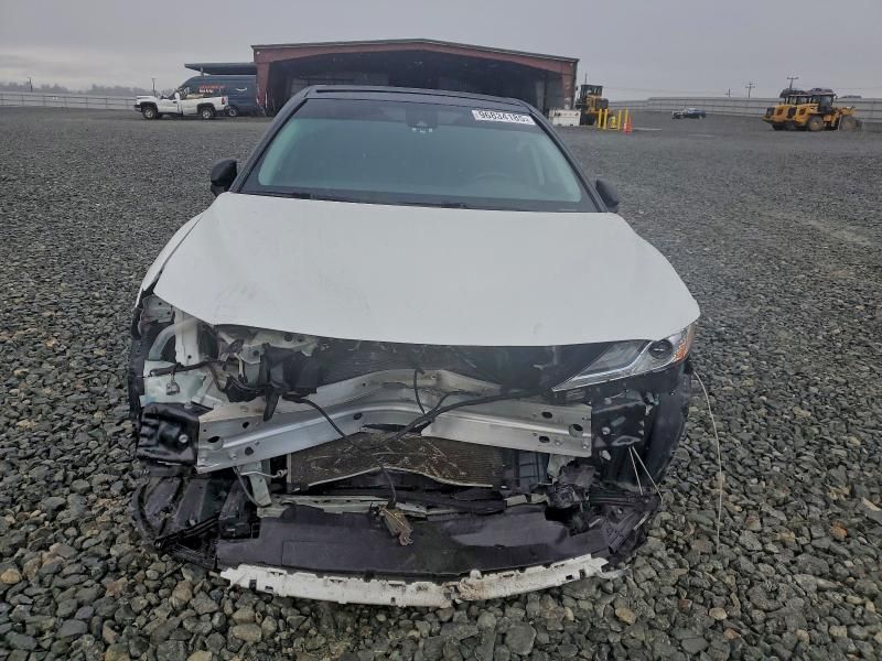 2020 Toyota Camry xse