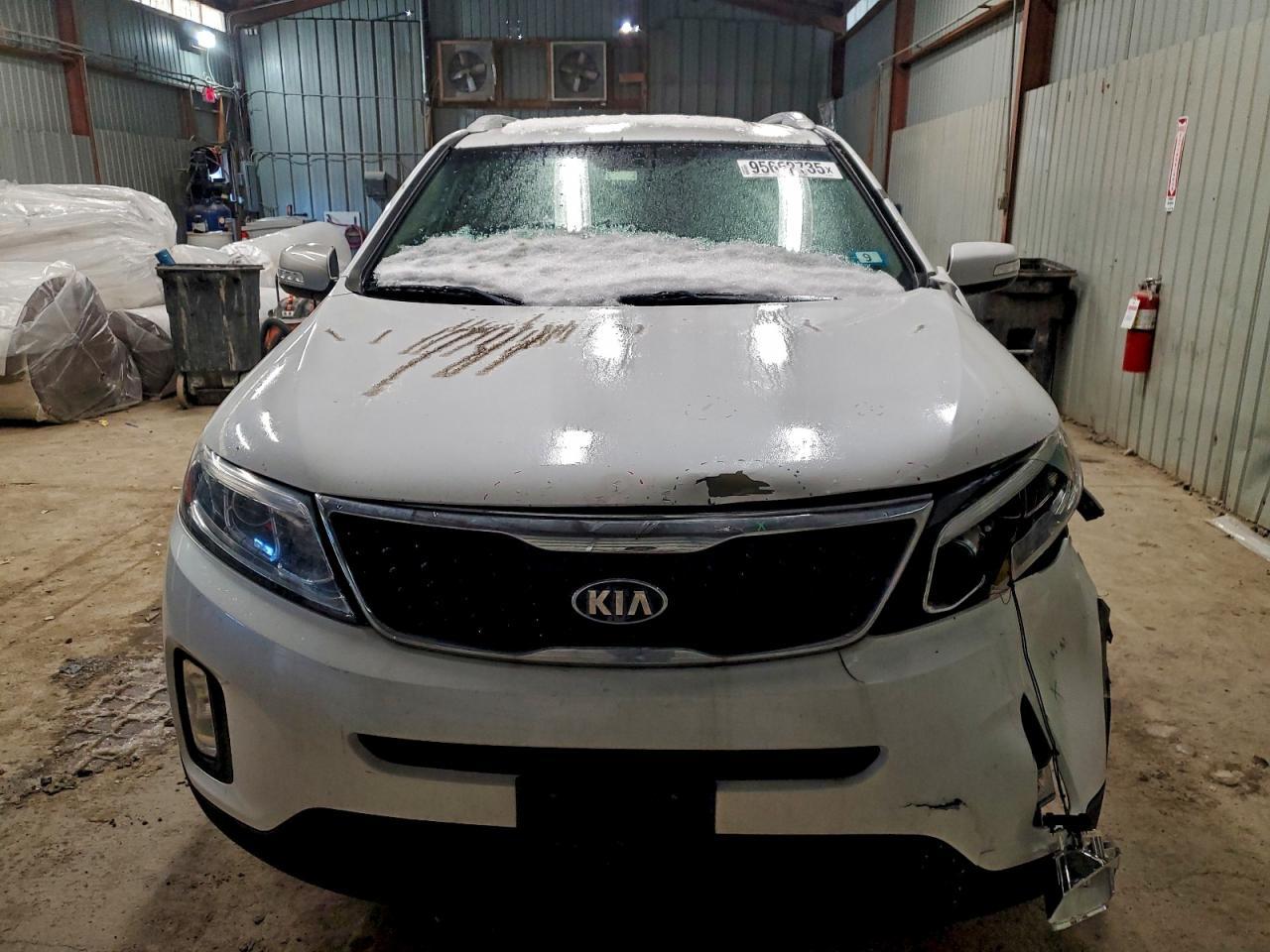 2015 KIA Sorento lx