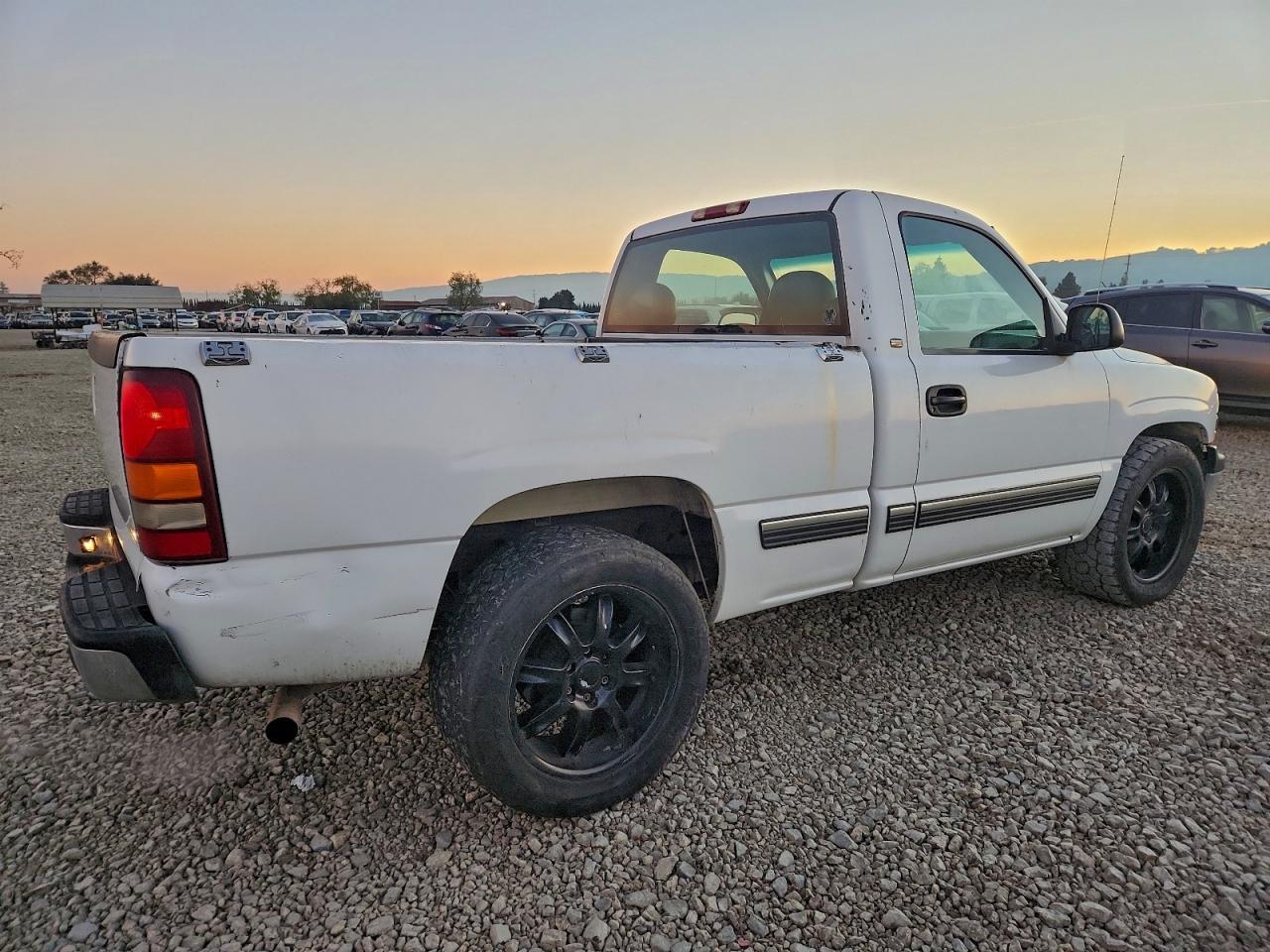 2000 Chevrolet Silverado C1500
