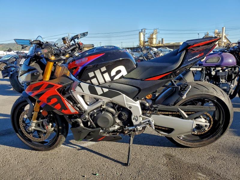 2023 Aprilia Tuono V4 1100 Factory