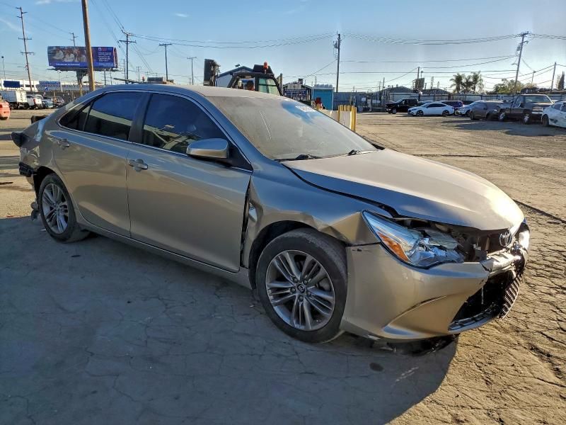 2015 Toyota Camry le