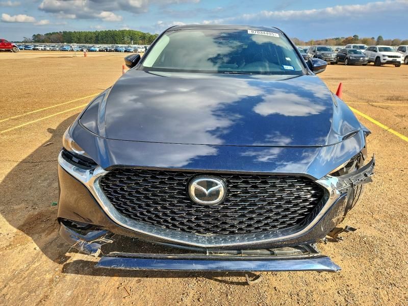 2023 Mazda 3 Preferred