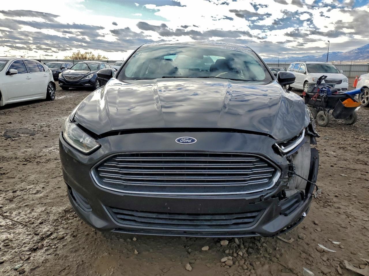 2016 Ford Fusion s