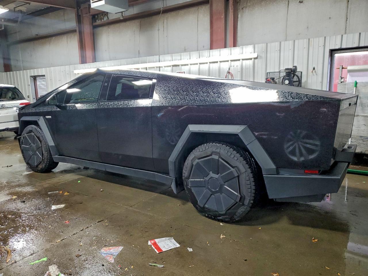 2024 Tesla Cybertruck