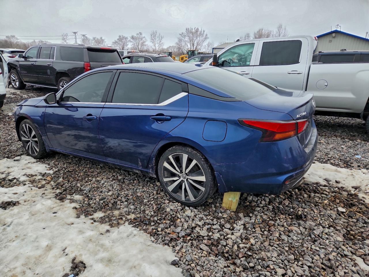 2020 Nissan Altima sr