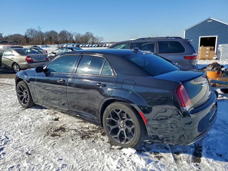 2019 Chrysler 300 Touring