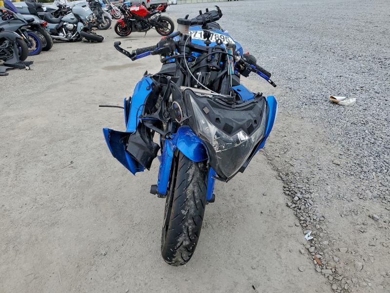 2015 Suzuki GSX-R1000