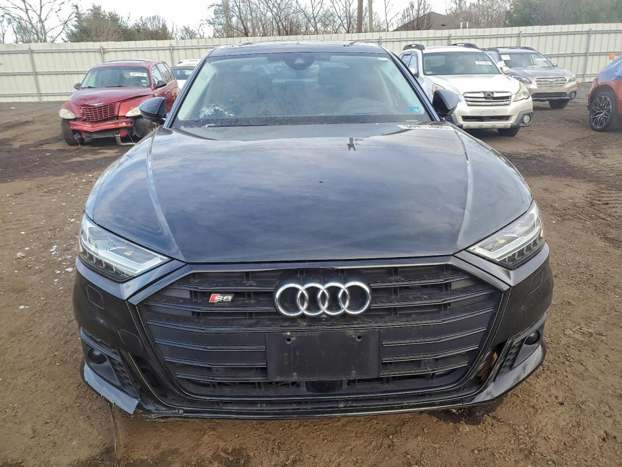 2021 Audi S8