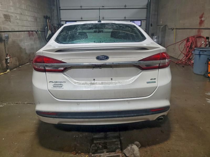 2018 Ford Fusion se
