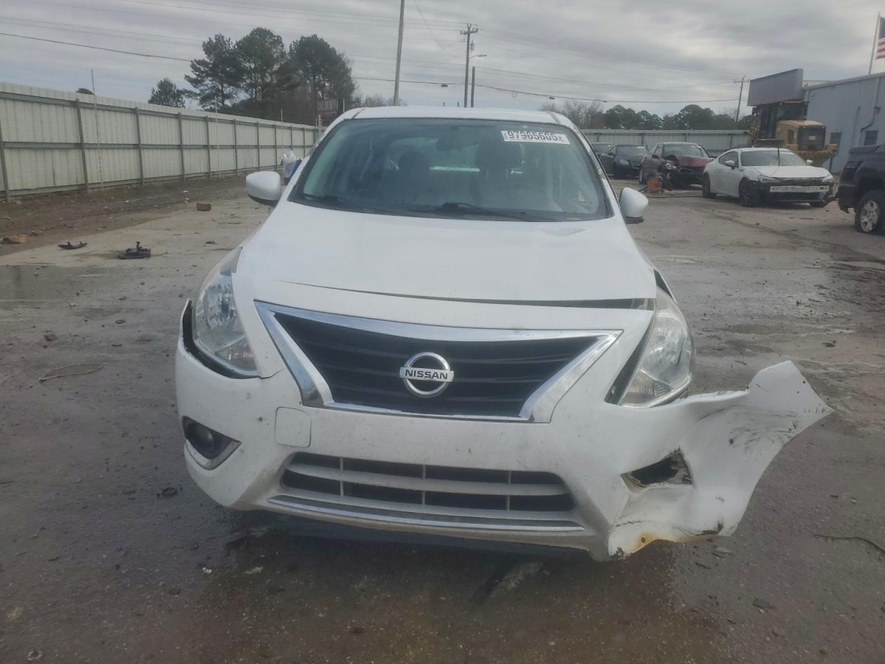 2017 Nissan Versa s