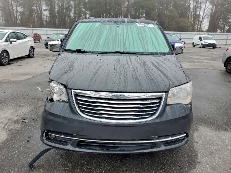 2012 Chrysler Town & Country Touring l