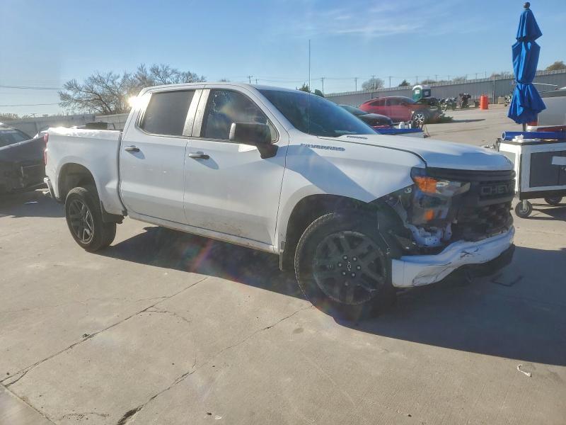2025 Chevrolet Silverado C1500 Custom