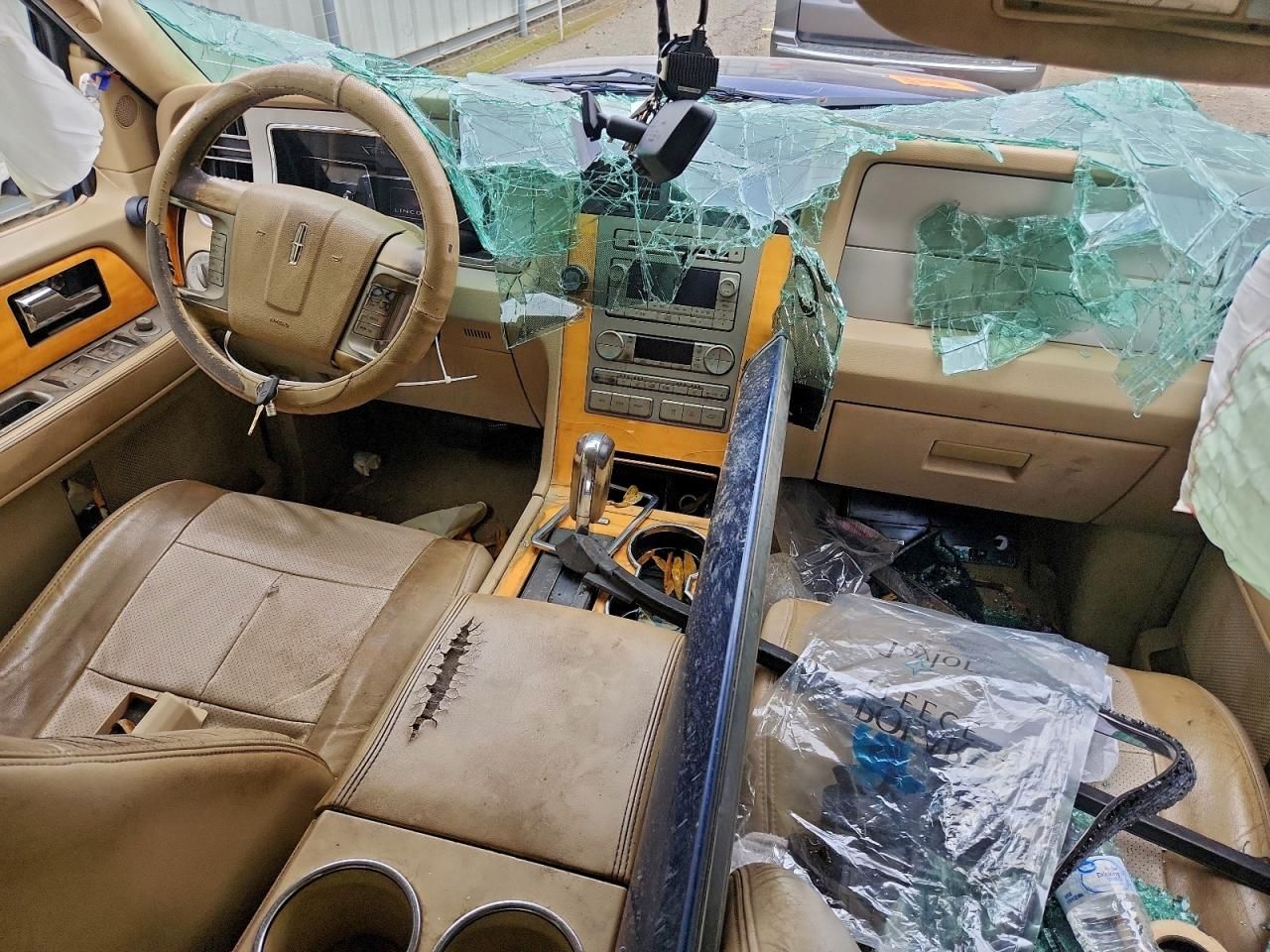 2010 Lincoln Navigator l