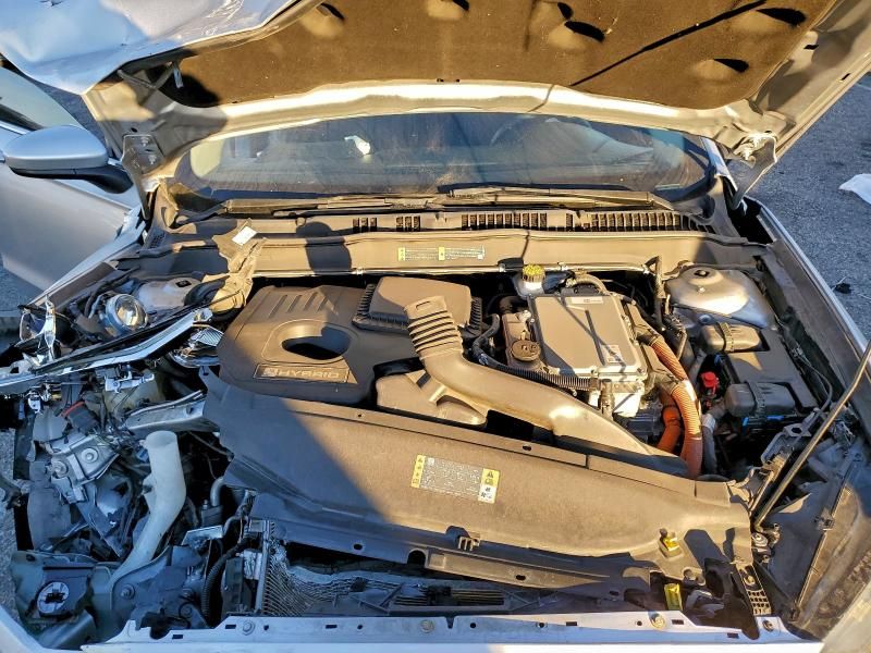 2018 Ford Fusion se Hybrid