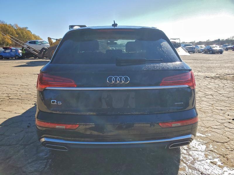 2022 Audi Q5 e Premium 55