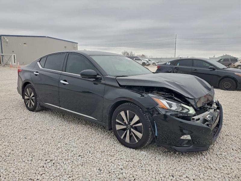2019 Nissan Altima sl