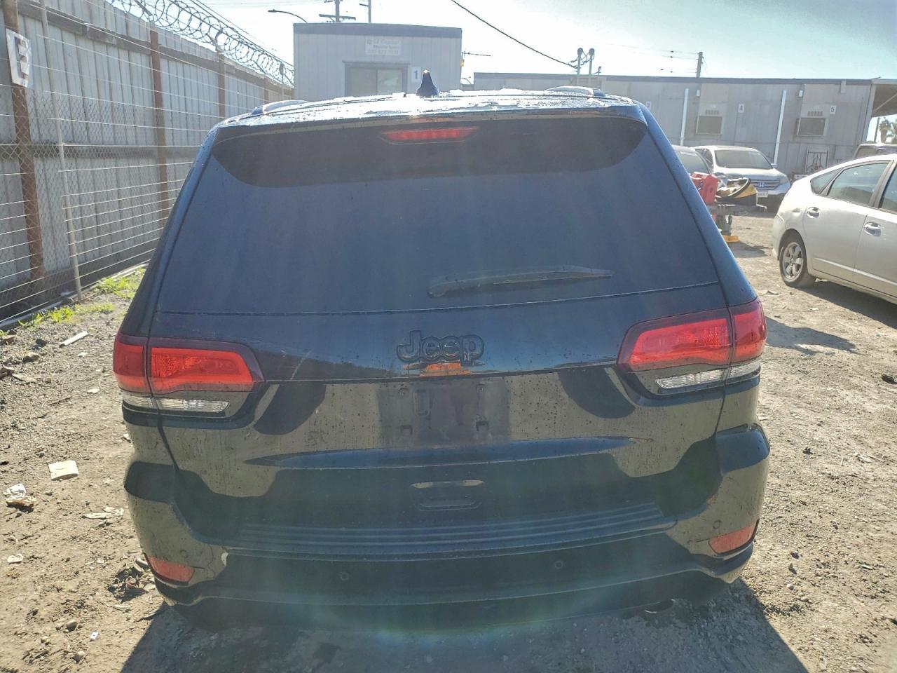2018 Jeep Grand Cherokee Laredo