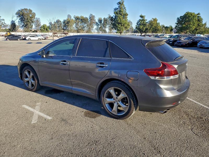 2013 Toyota Venza le