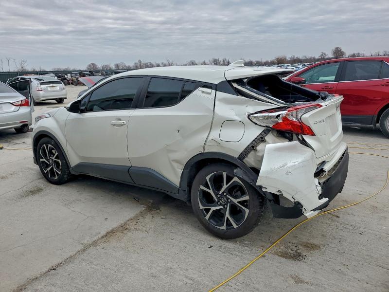 2018 Toyota C-hr xle