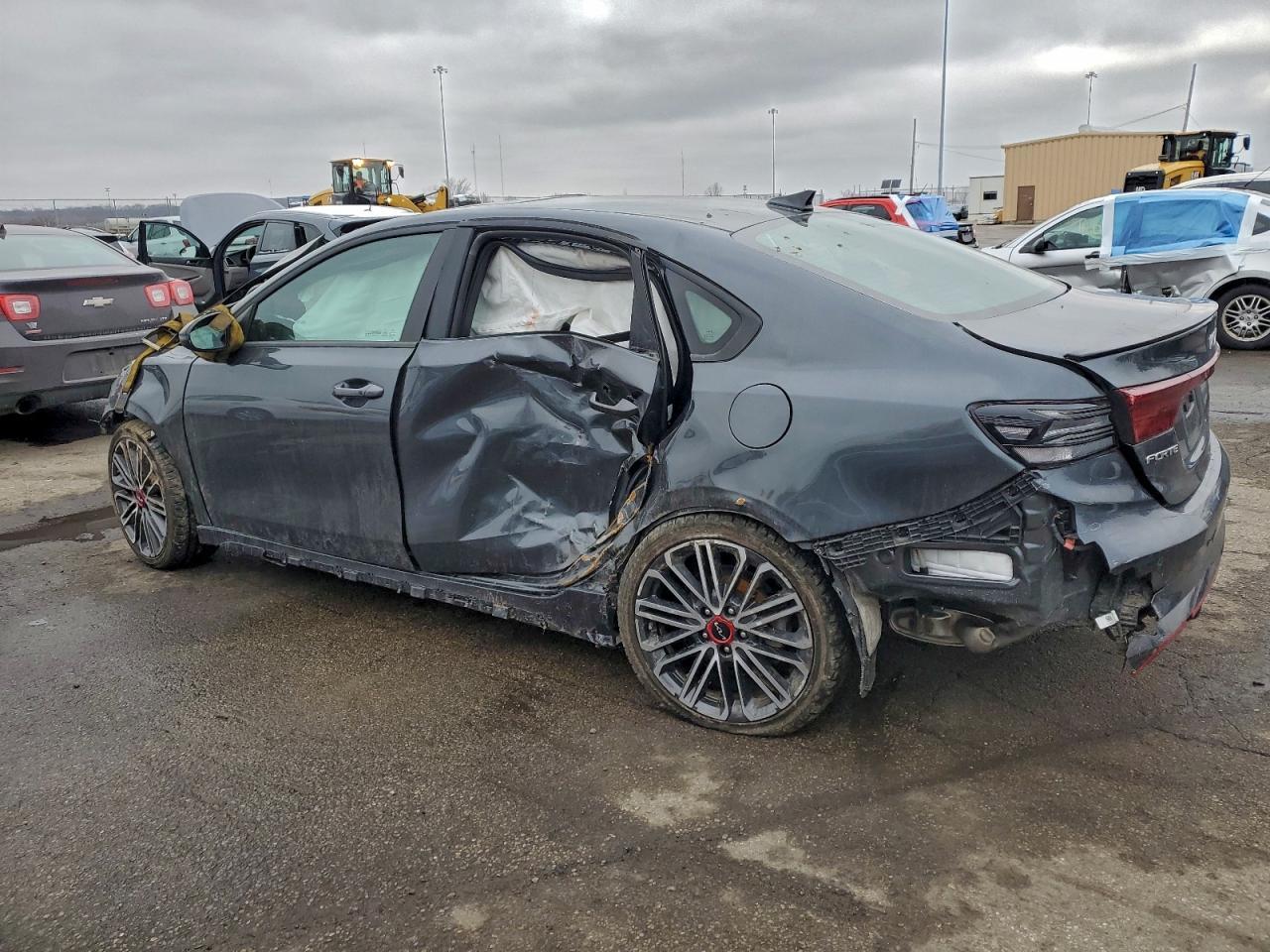 2023 KIA Forte gt