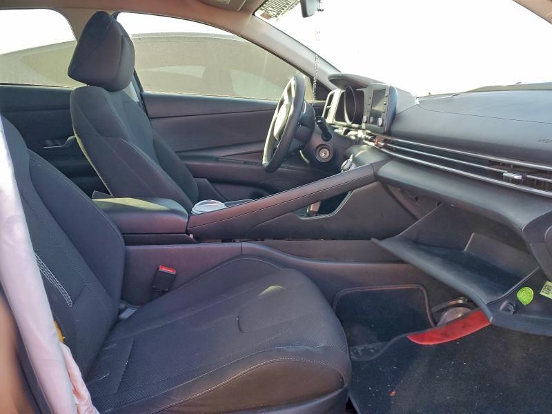 2023 Hyundai Elantra se