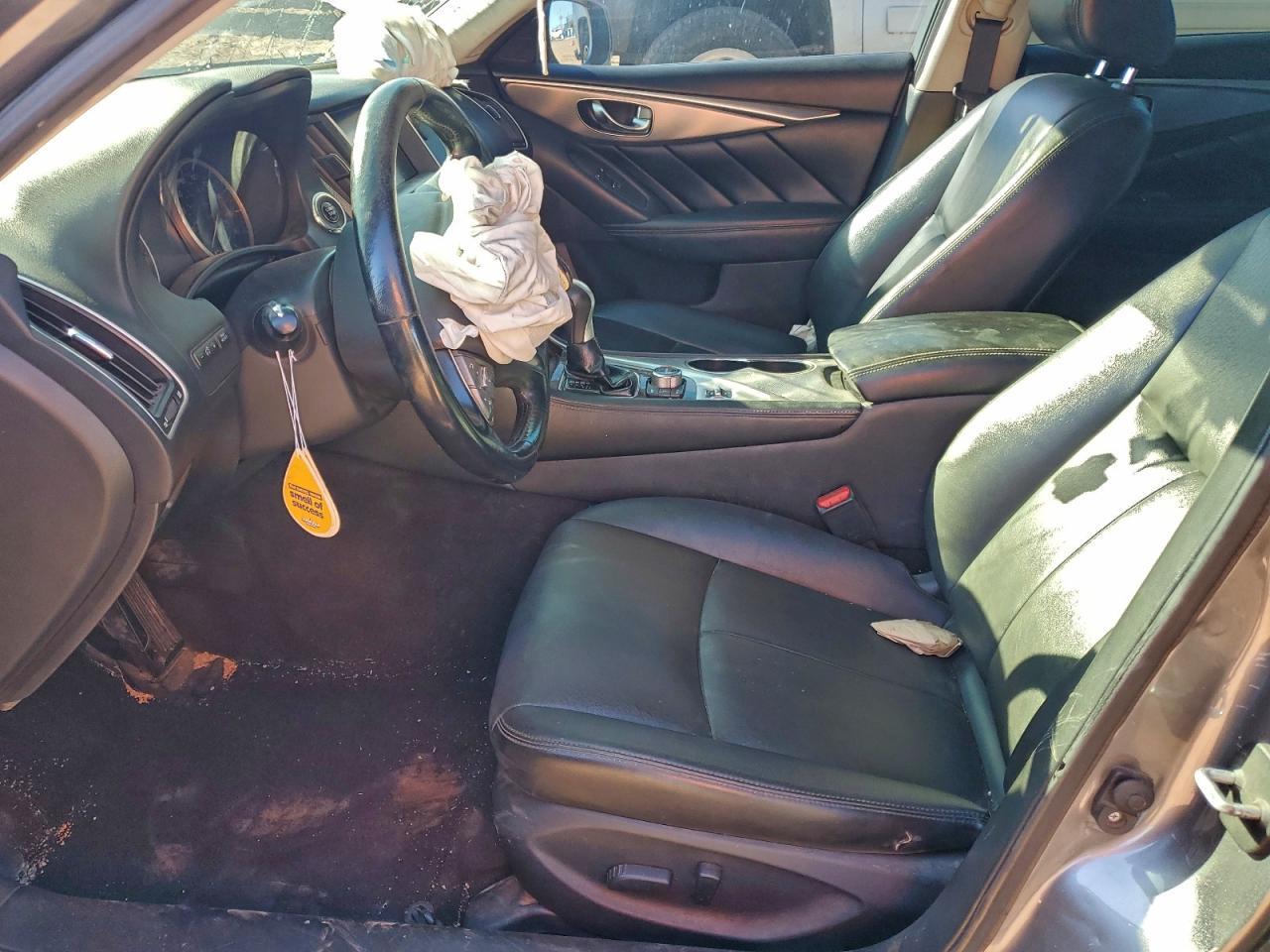 2015 Infiniti Q50 Base