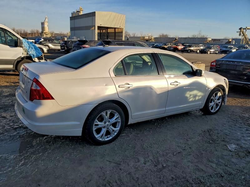 2012 Ford Fusion se