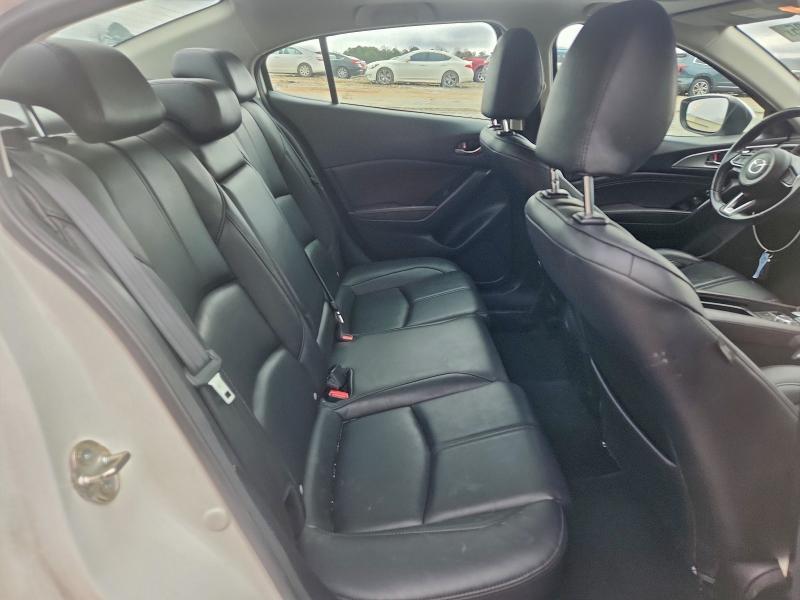 2018 Mazda 3 Touring