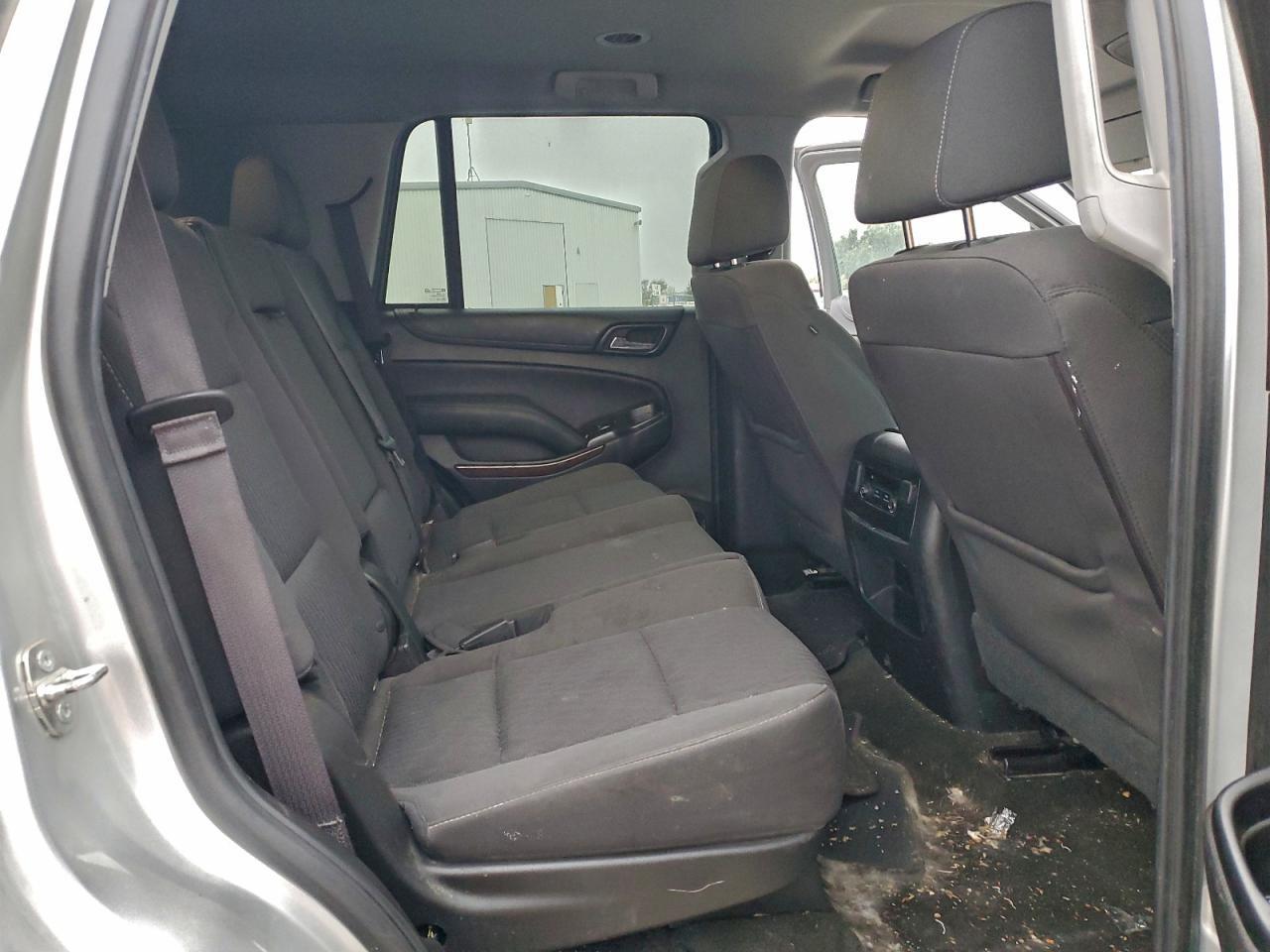 2017 GMC Yukon sle