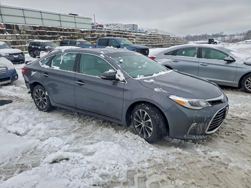 2016 Toyota Avalon xle