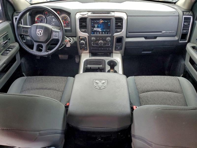 2018 Dodge Ram 1500 slt