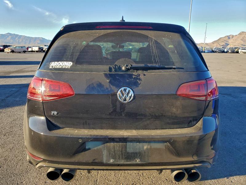 2017 Volkswagen Golf r