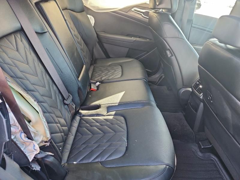 2024 KIA Sportage x Line