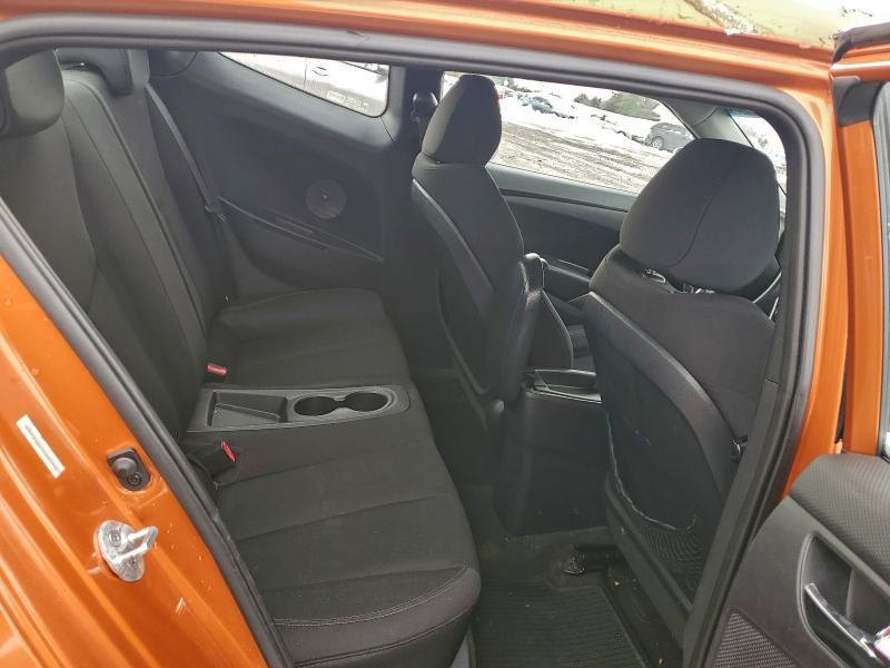 2013 Hyundai Veloster Base