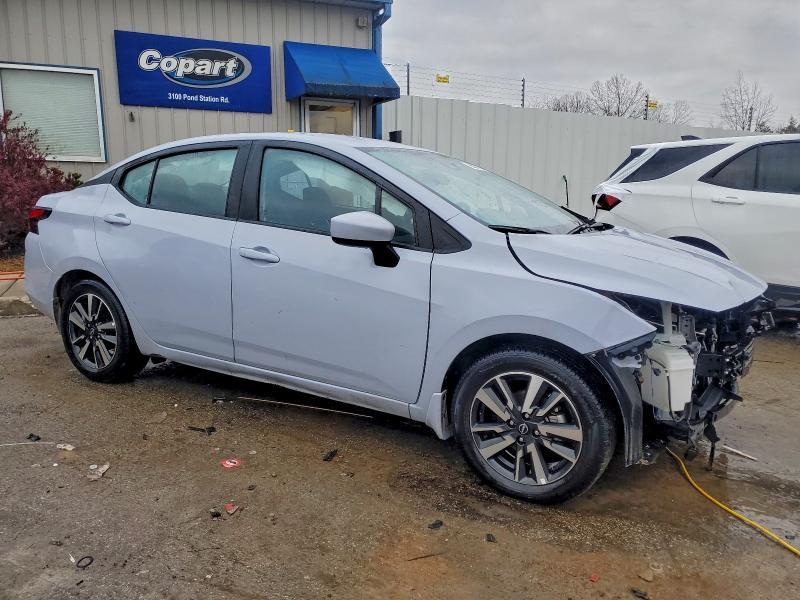 2024 Nissan Versa sv