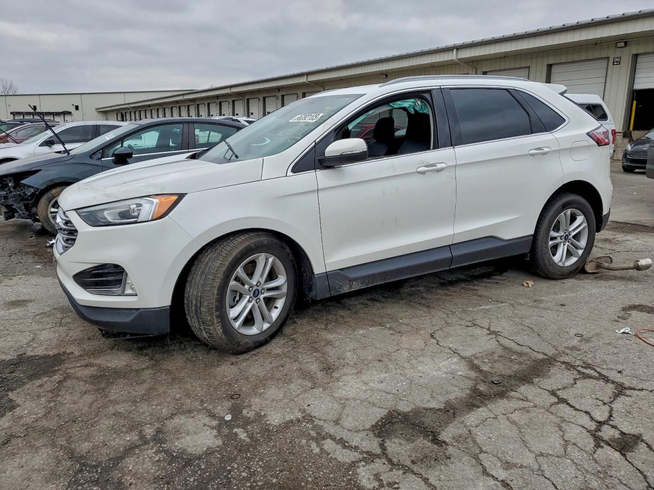 2020 Ford Edge sel