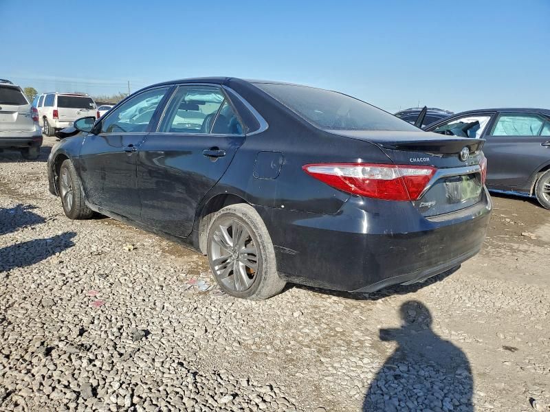 2016 Toyota Camry le
