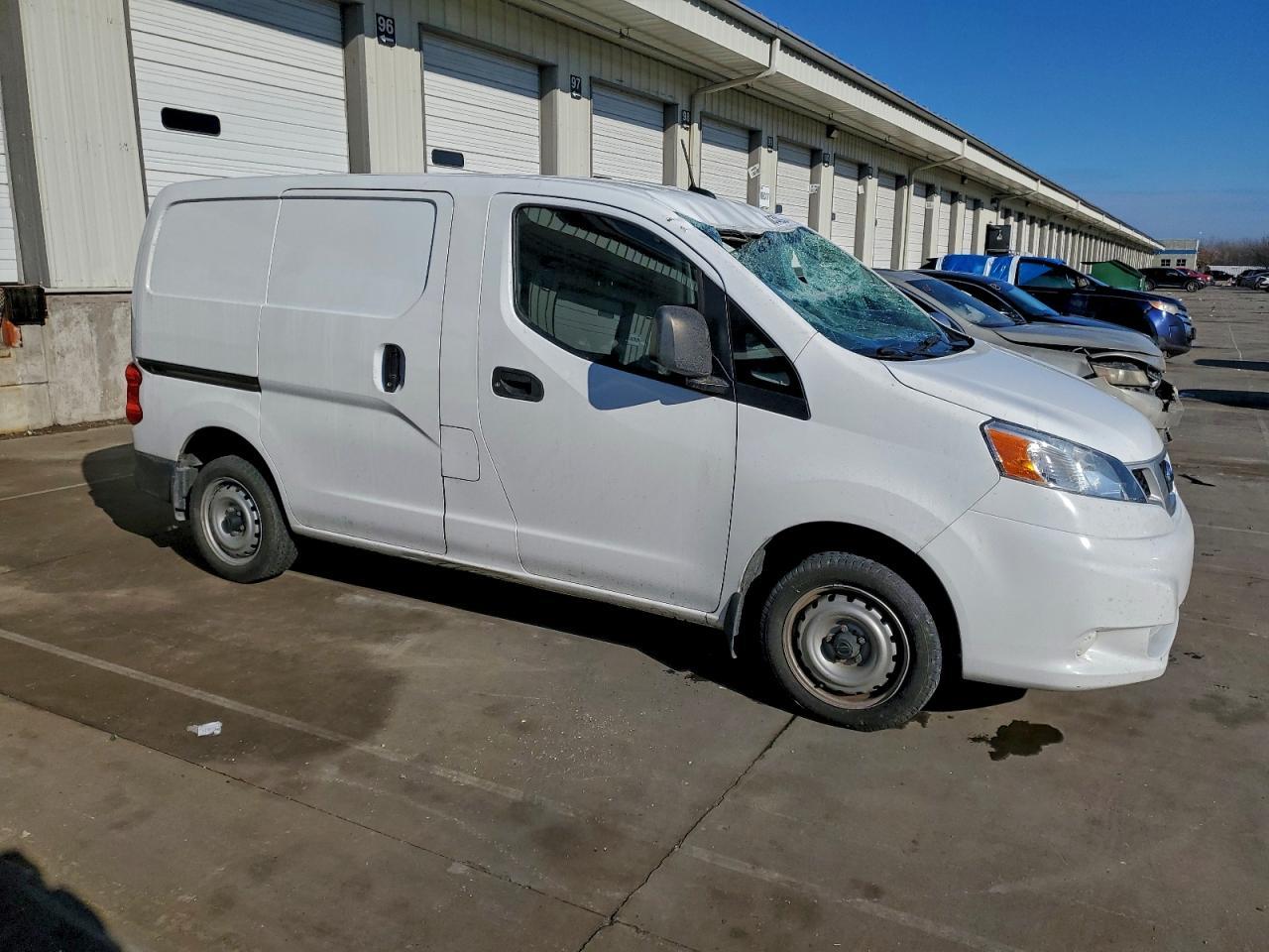 2020 Nissan NV 200