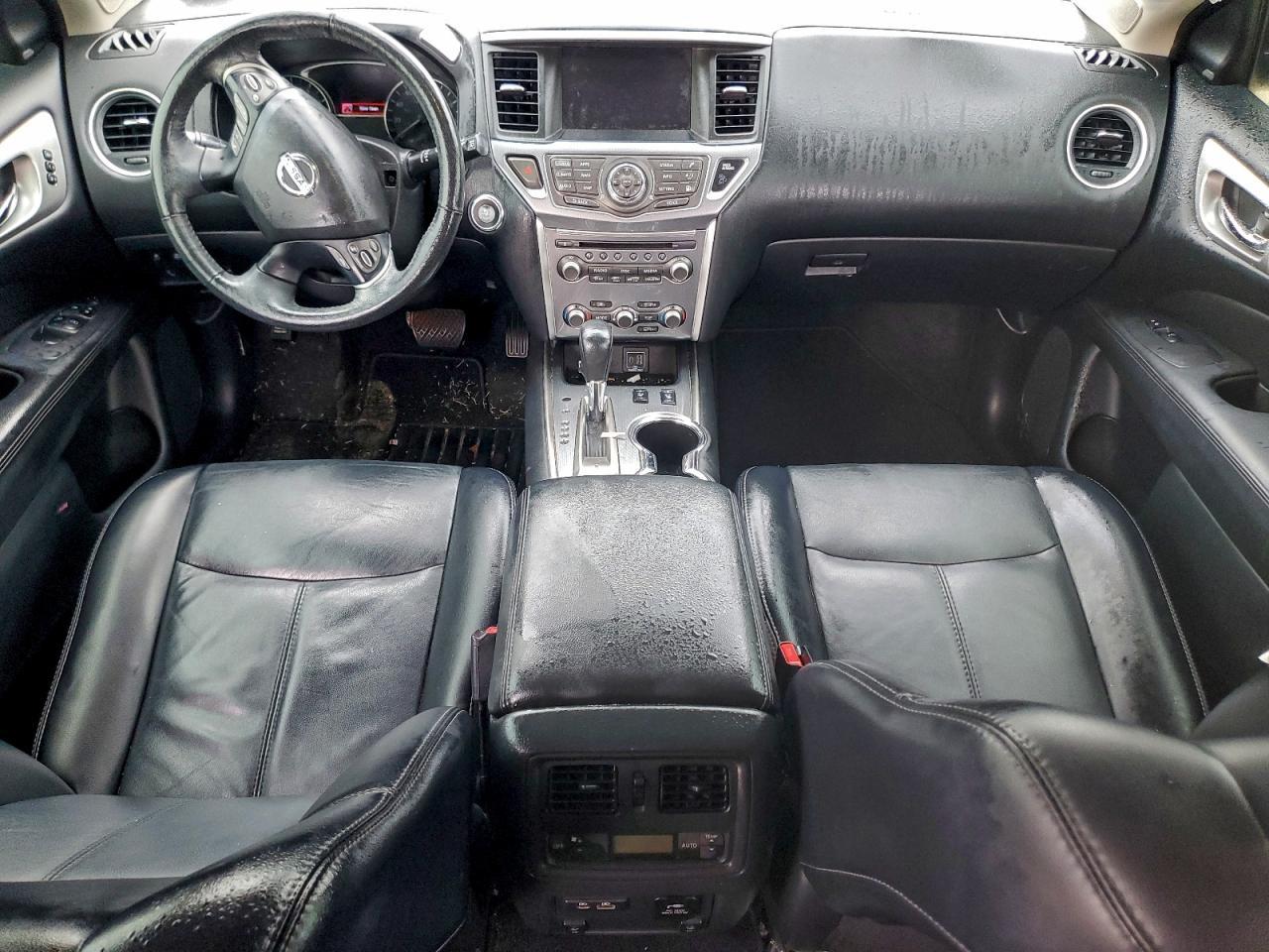2019 Nissan Pathfinder s