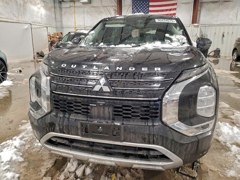 2022 Mitsubishi Outlander se