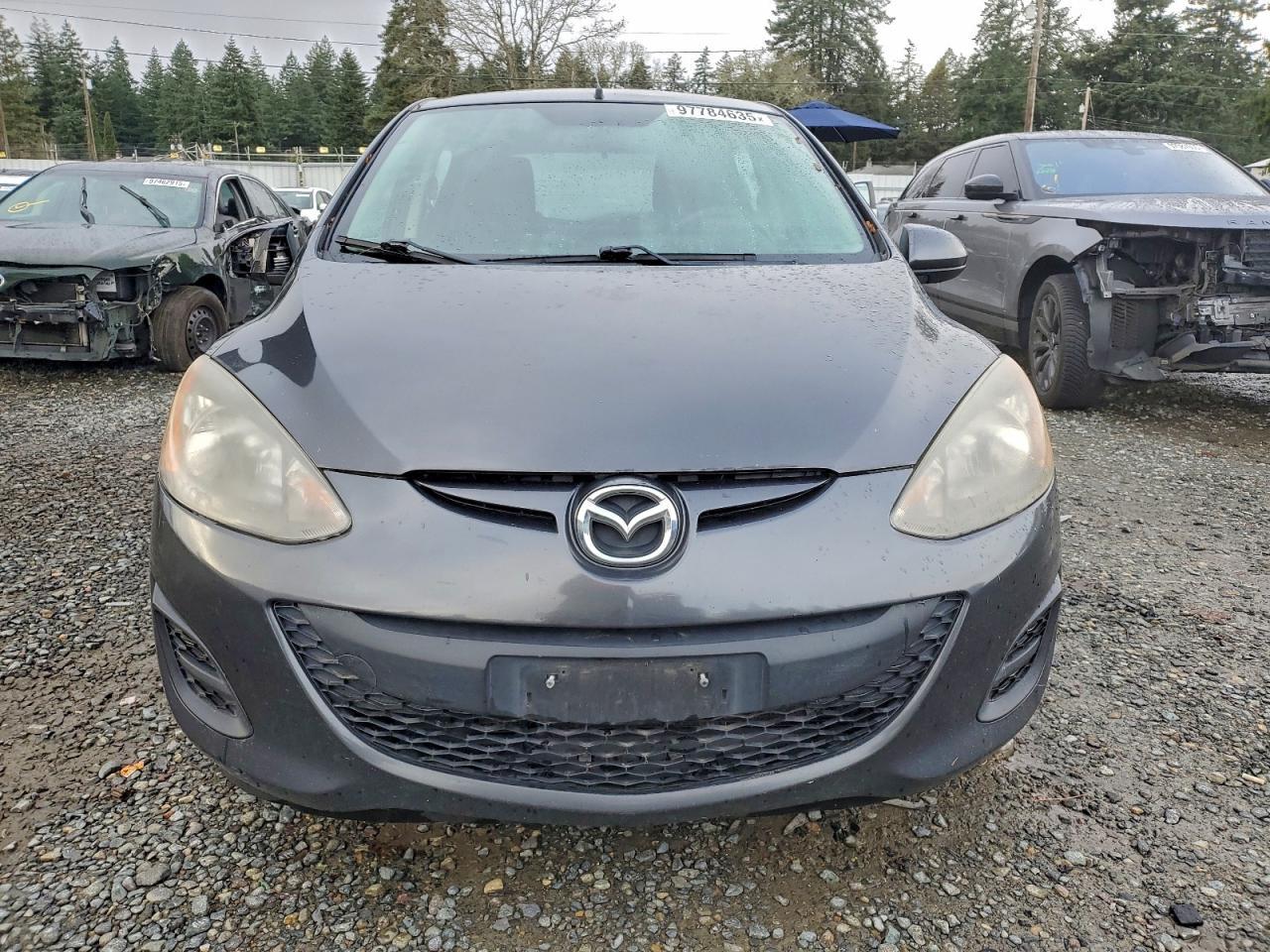 2013 Mazda 2