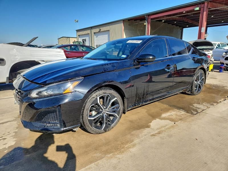 2024 Nissan Altima sr
