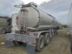 2008 Heil Tank Trailer