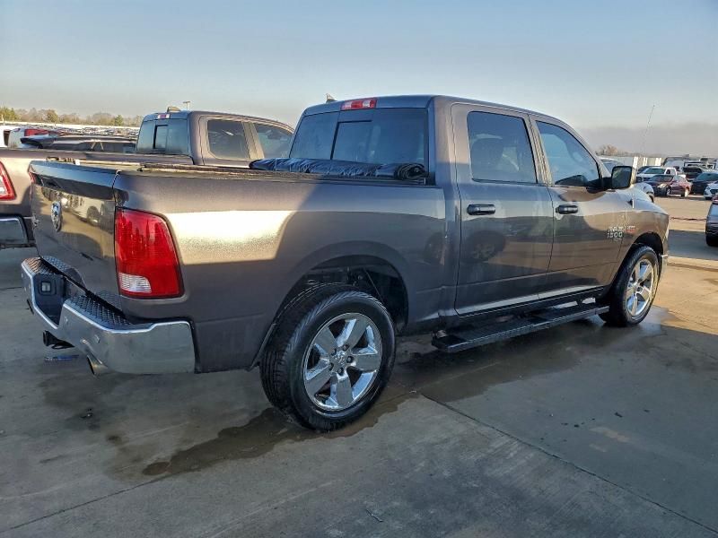 2019 Dodge Ram 1500 Classic slt