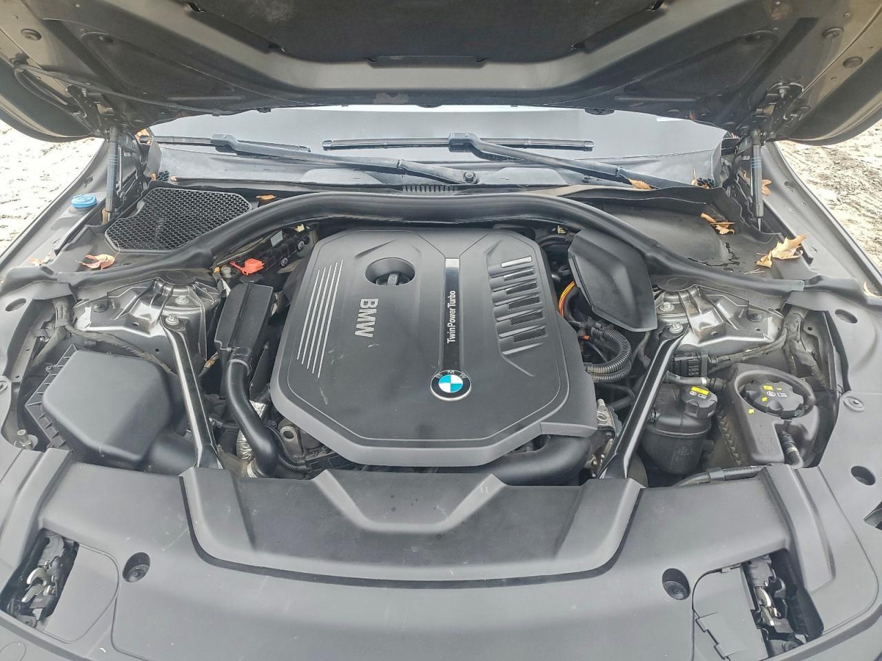 2016 BMW 740 i