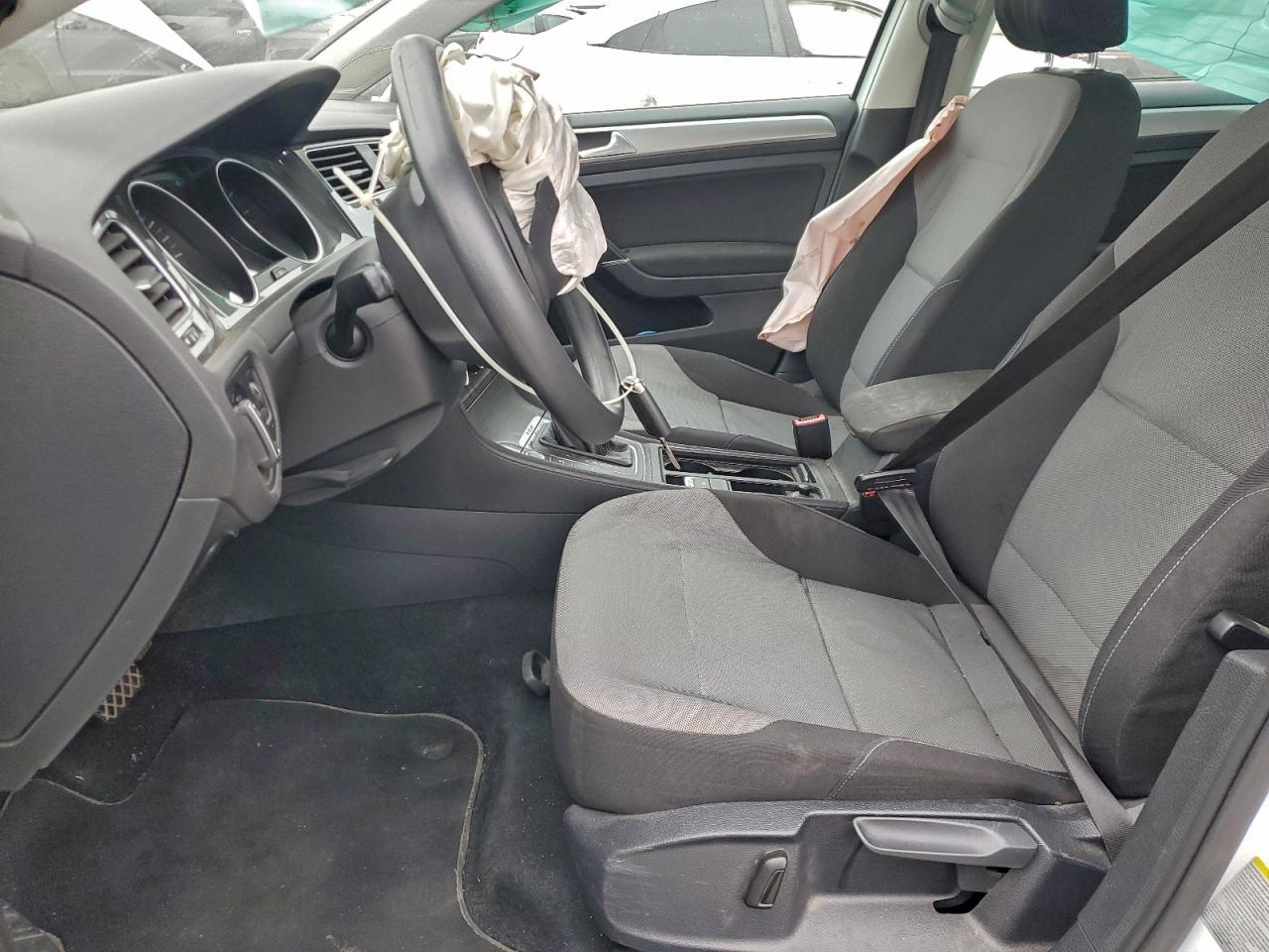2016 Volkswagen E-golf se