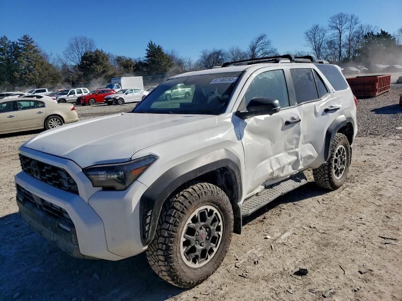 2025 Toyota 4runner SR5